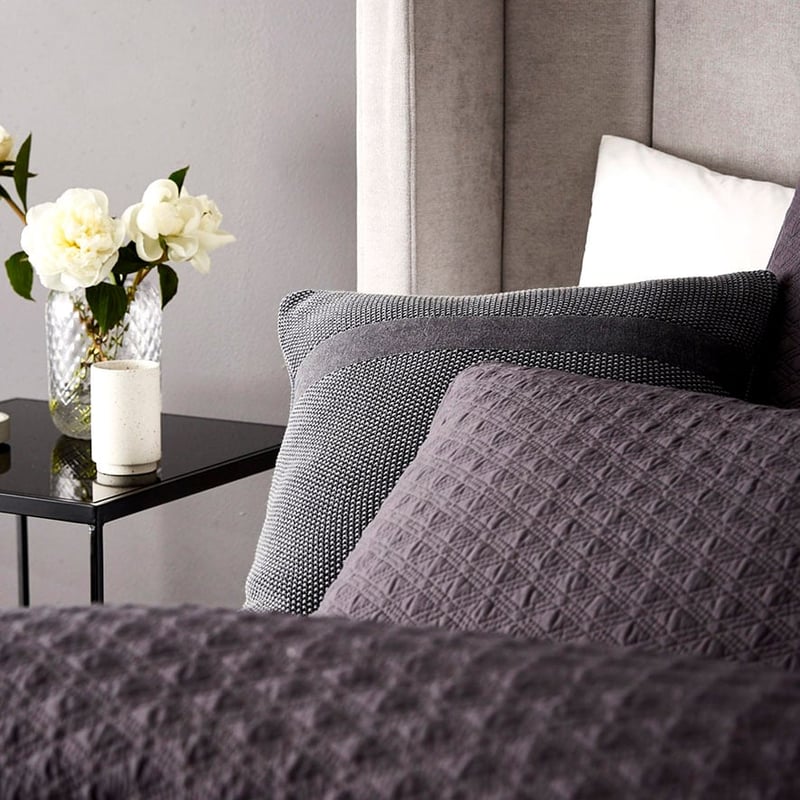 Prague Quilt Cover Coal 