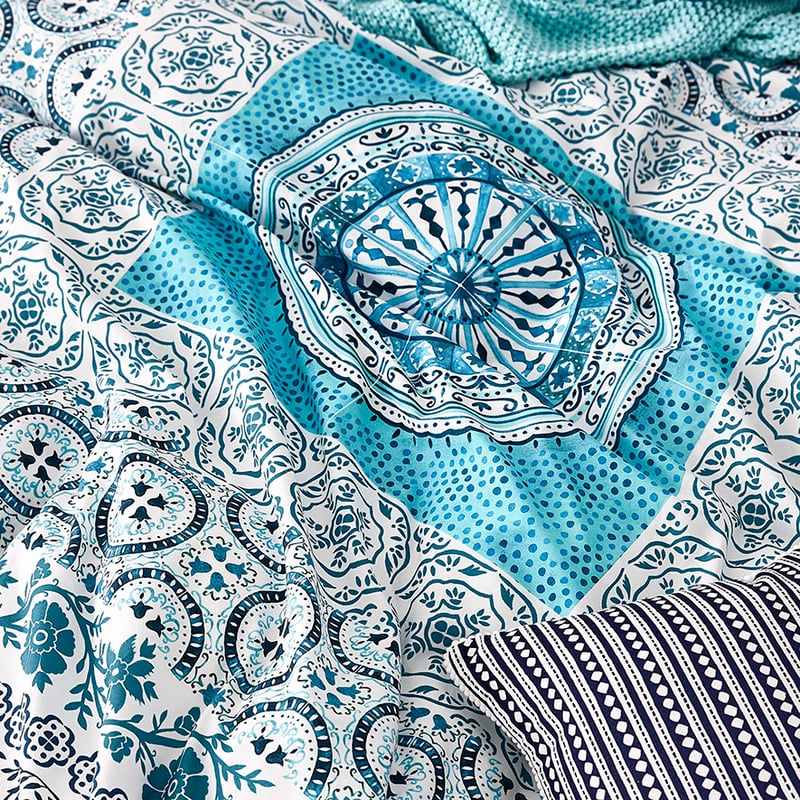 Azra Quilt Cover Set