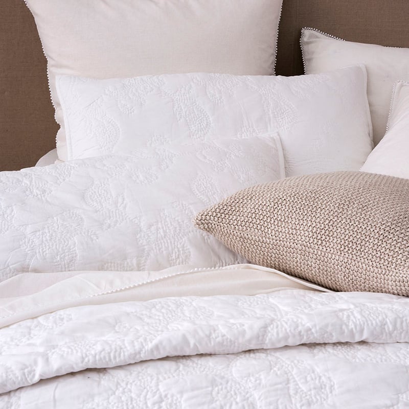 Maison Toulouse Bedlinen Queen-King White Coverlet