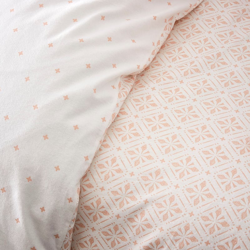 Tile Flannelette Quilt Cover Pink