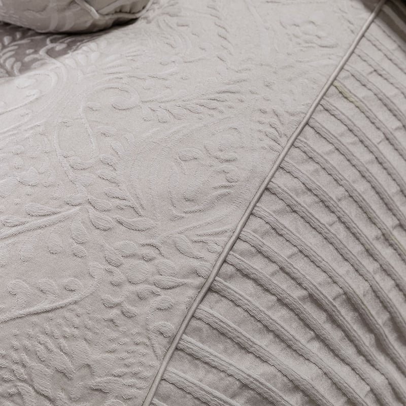Windsor Jacquard Quilt Cover 