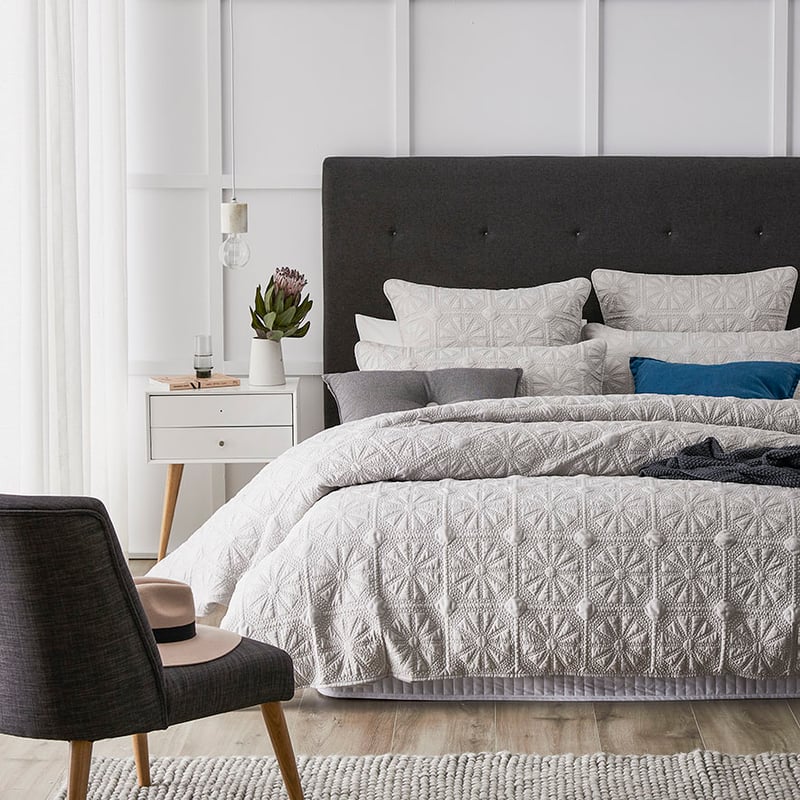 Meadow Quilted Silver Quilt Cover