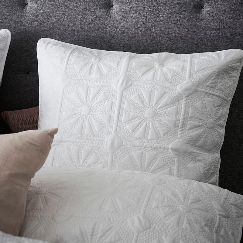 Meadow Quilted White Quilt Cover