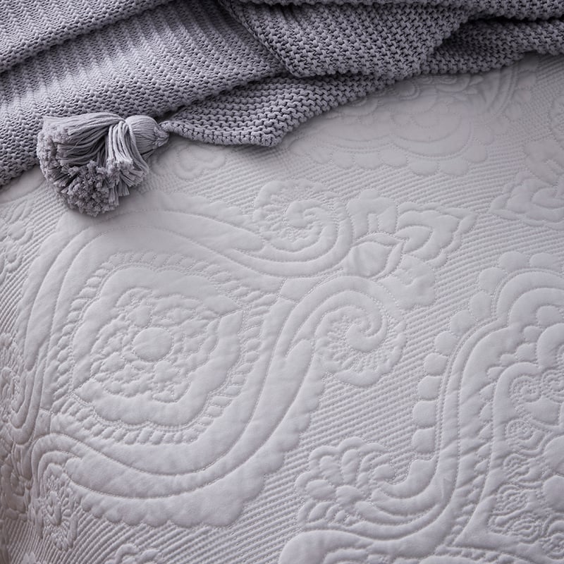 Abigail Quilted Quilt Cover Glacier