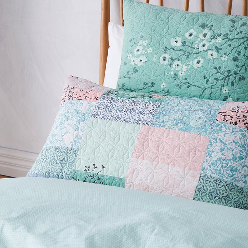 Wabi Sabi Quilted Sage Quilt Cover