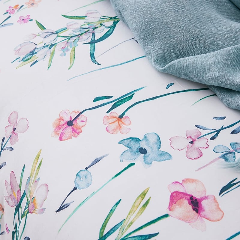 Wild Flower Quilt Cover Set White