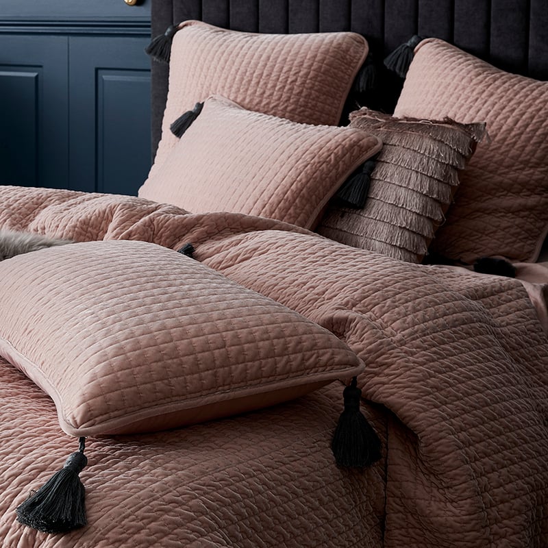 Chinoiserie Coverlet Blush