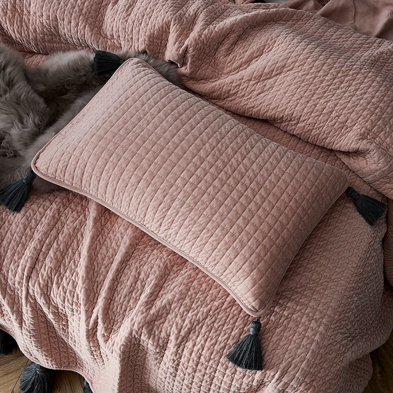 Chinoiserie Coverlet Blush