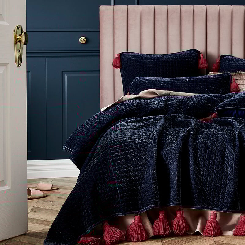Chinoiserie Coverlet Navy