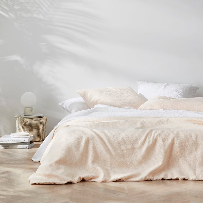 Lindy Klim Sayan Quilt Cover Pink Champagne 