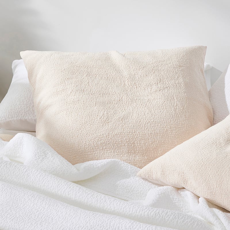 Lindy Klim Sayan Quilt Cover Pink Champagne 