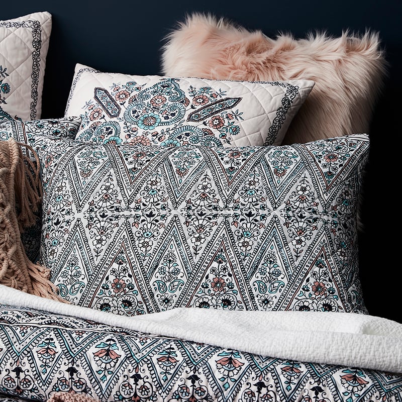 Clover Quilted Quilt Cover Multi