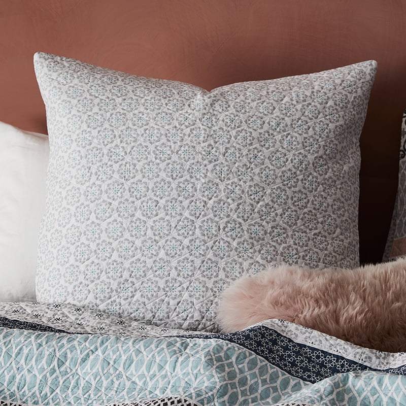 Lucia Quilted Quilt Cover in Multi