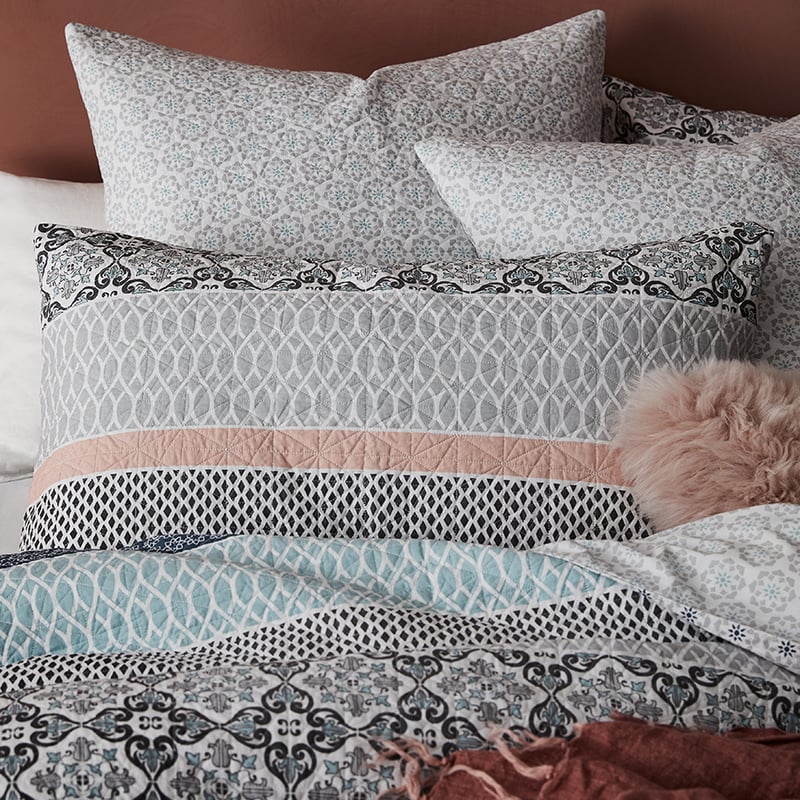 Lucia Quilted Quilt Cover in Multi