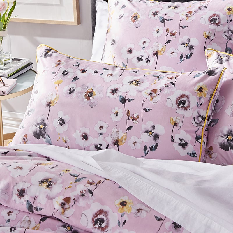 Pansy Velvet Rose Quilt Cover Set