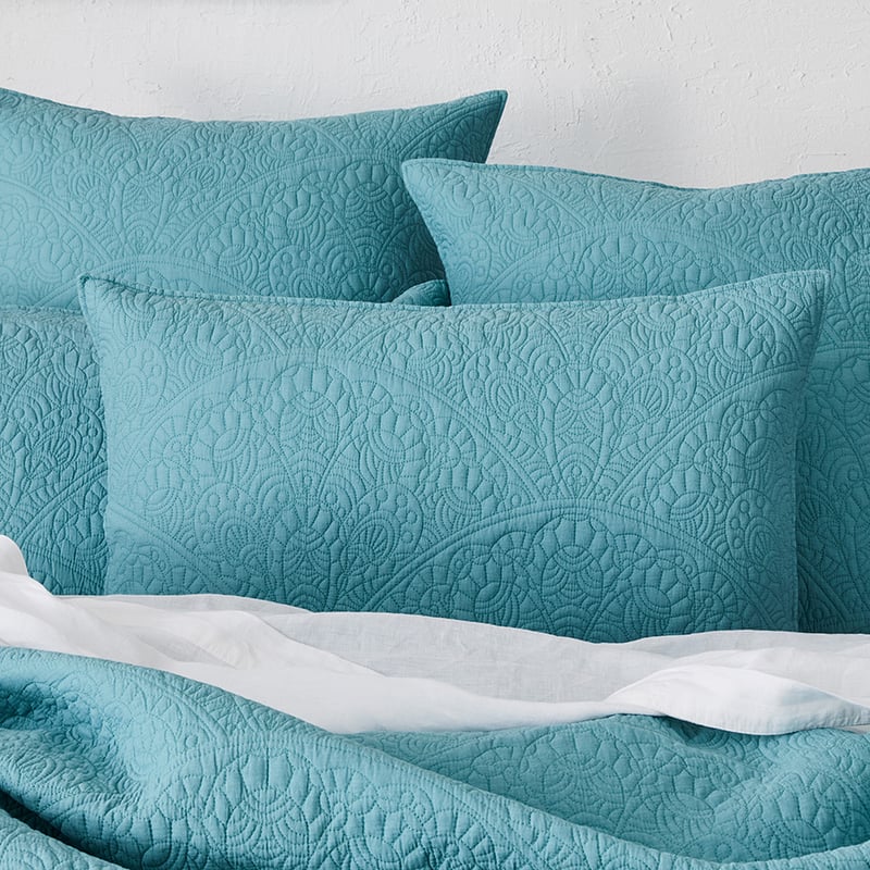 Avery Quilted Quilt Cover Marine