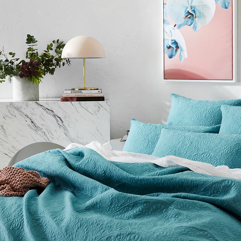 Avery Quilted Quilt Cover Marine