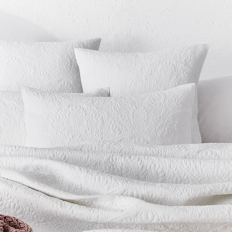 Avery Quilted Quilt Cover White