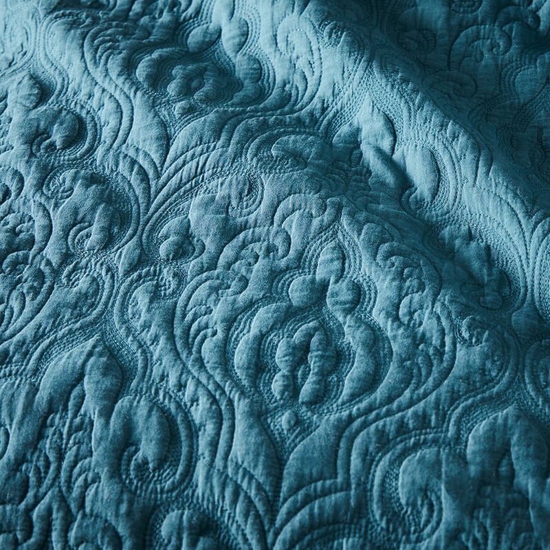 Ella Reef Quilted Quilt Cover