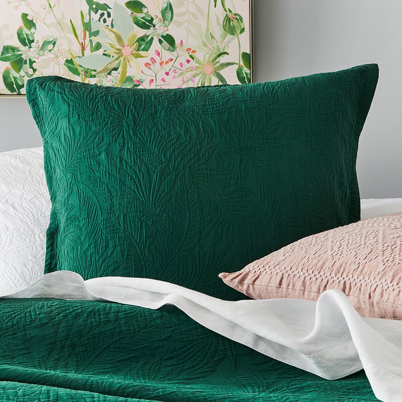 Java Matelasse Fern Quilt Cover