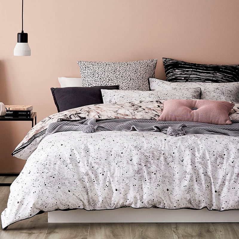 Onyx Quilt Cover Set