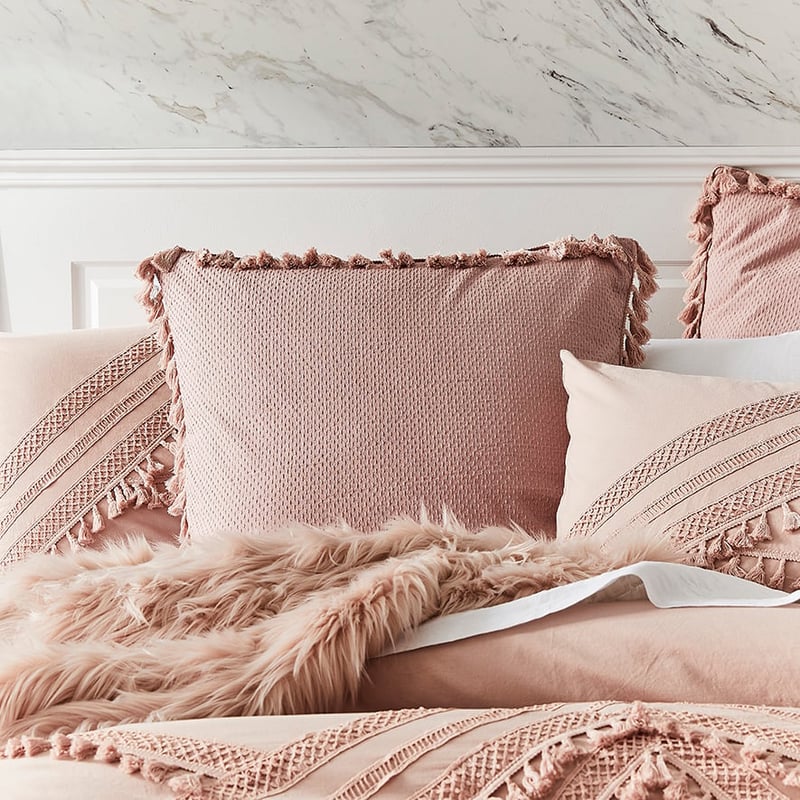 Rebecca Judd Loves Como Quilt Cover Blush