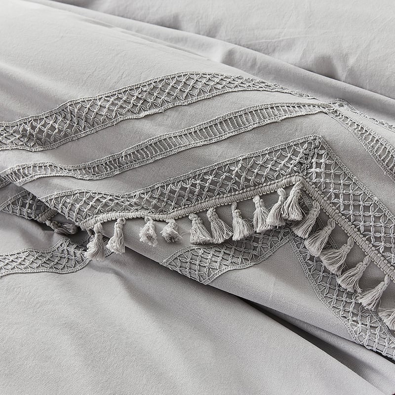 Rebecca Judd Loves Como Quilt Cover Silver