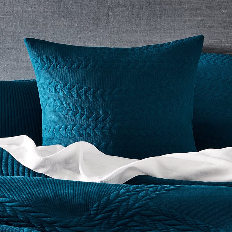 Rebecca Judd Loves Miller Jersey Peacock Quilt Cover