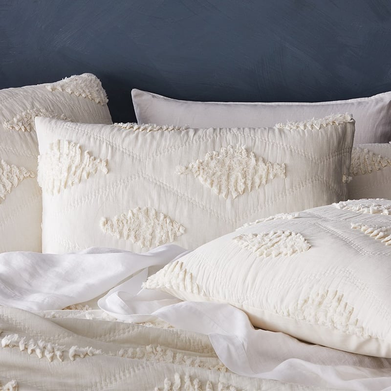 Rebecca Judd Loves Scarlett Off White Quilt Cover