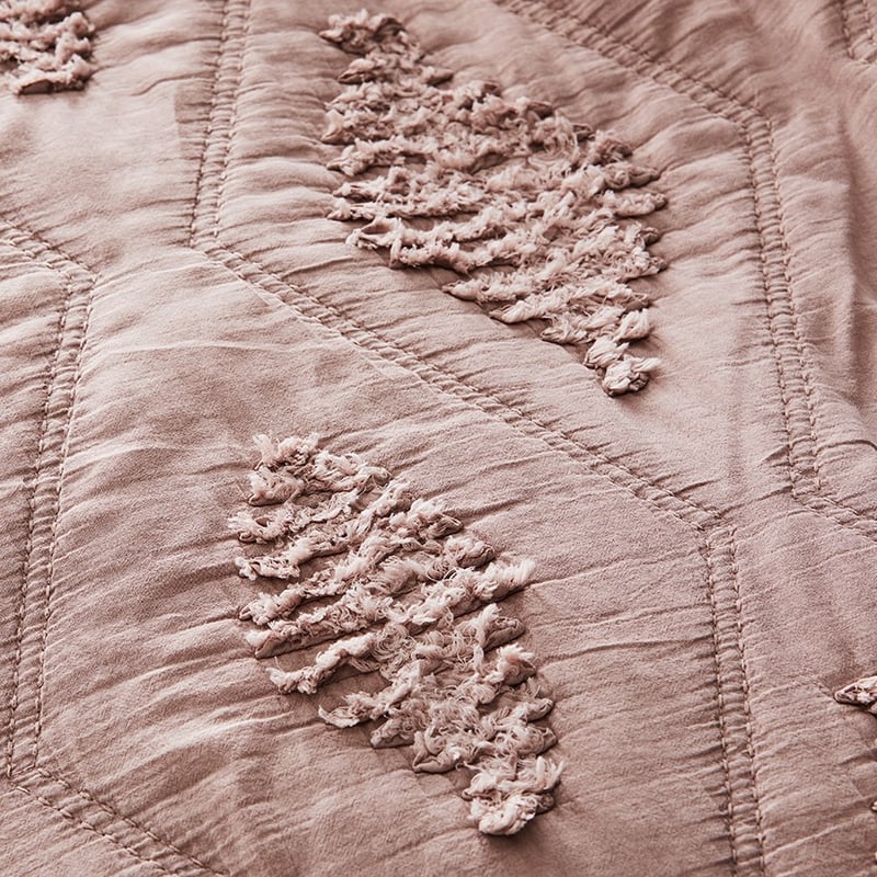 Rebecca Judd Loves Scarlett Nude Pink Quilt Cover