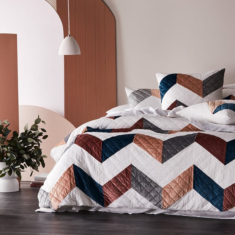 Rebecca Judd Loves Anais Velvet Quilted Quilt Cover
