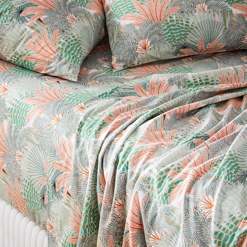 Karina Jambrak Winter Foliage Sheet Set