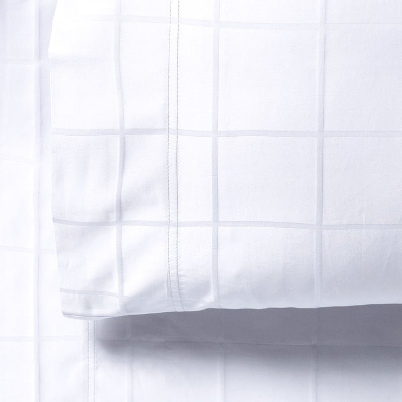1000TC White Gramercy Grid Sheet Set