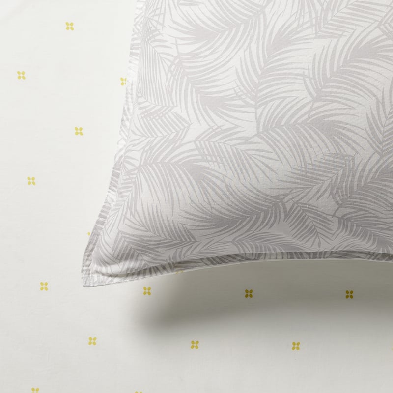 Stonewashed Cotton Sheet Separates Cluster
