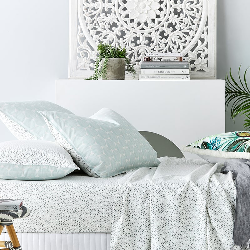 Stonewashed Printed Cotton Bedlinen Circle Dash Sheet Separates