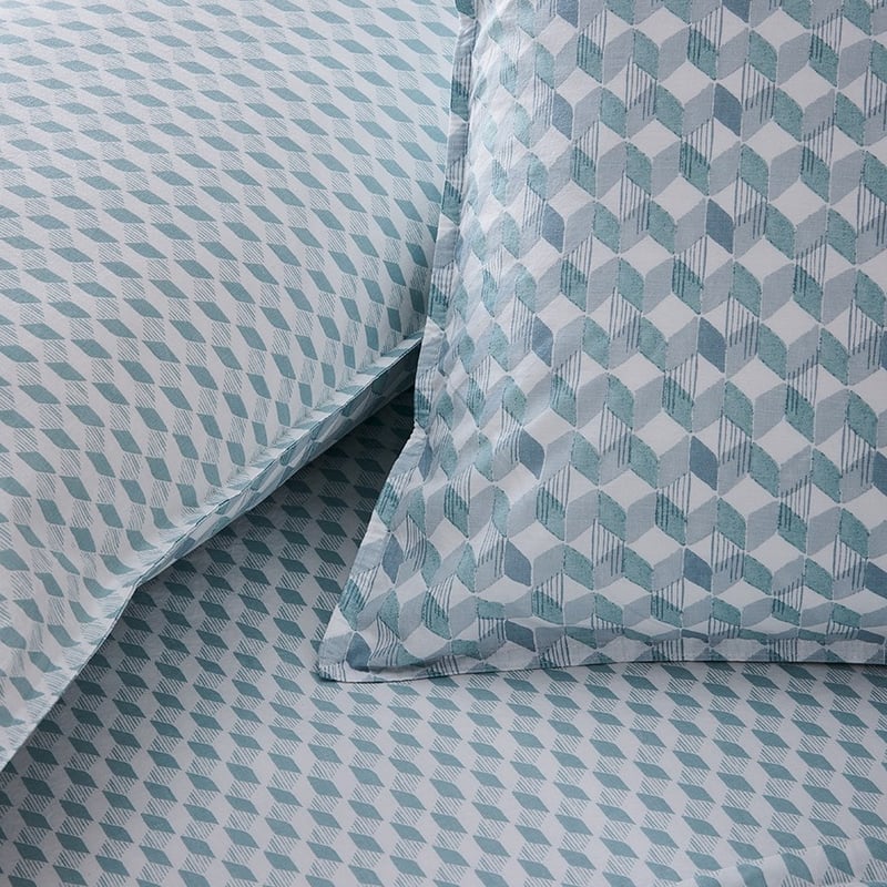 Stonewashed Printed Cotton Retro Chevron Sheet Separates