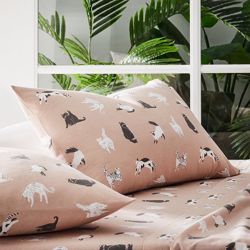 Novelty Printed Pink Kitty Flannelette Sheet Set