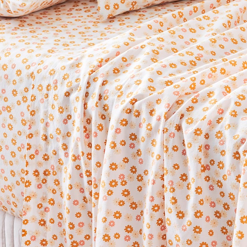 Stonewashed Cotton Printed Golden Daisy Sheet Set