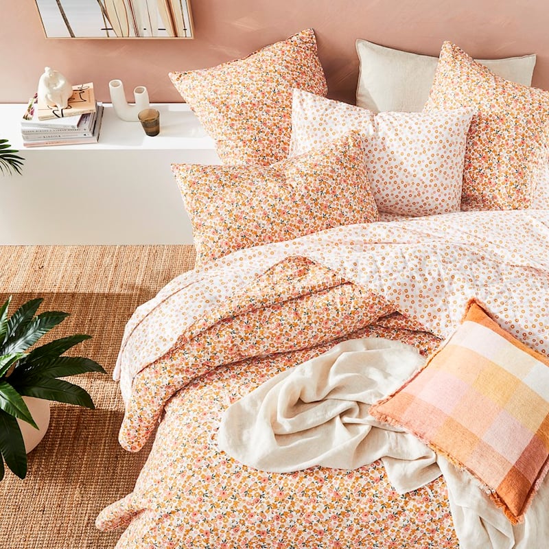 Stonewashed Cotton Printed Golden Daisy Sheet Set