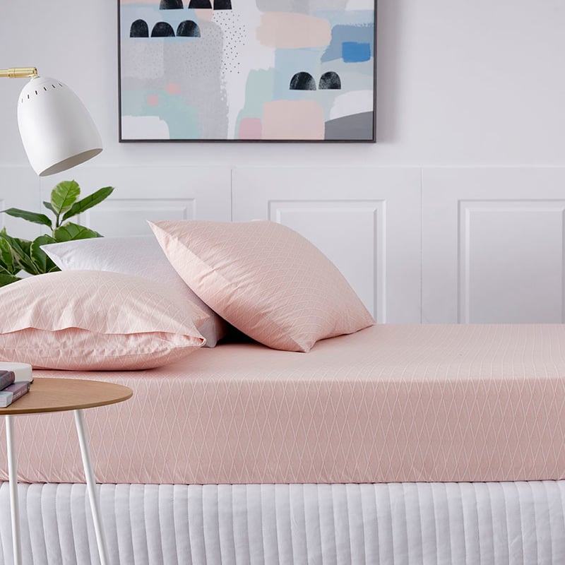 Blake Pink Fitted Sheet Set