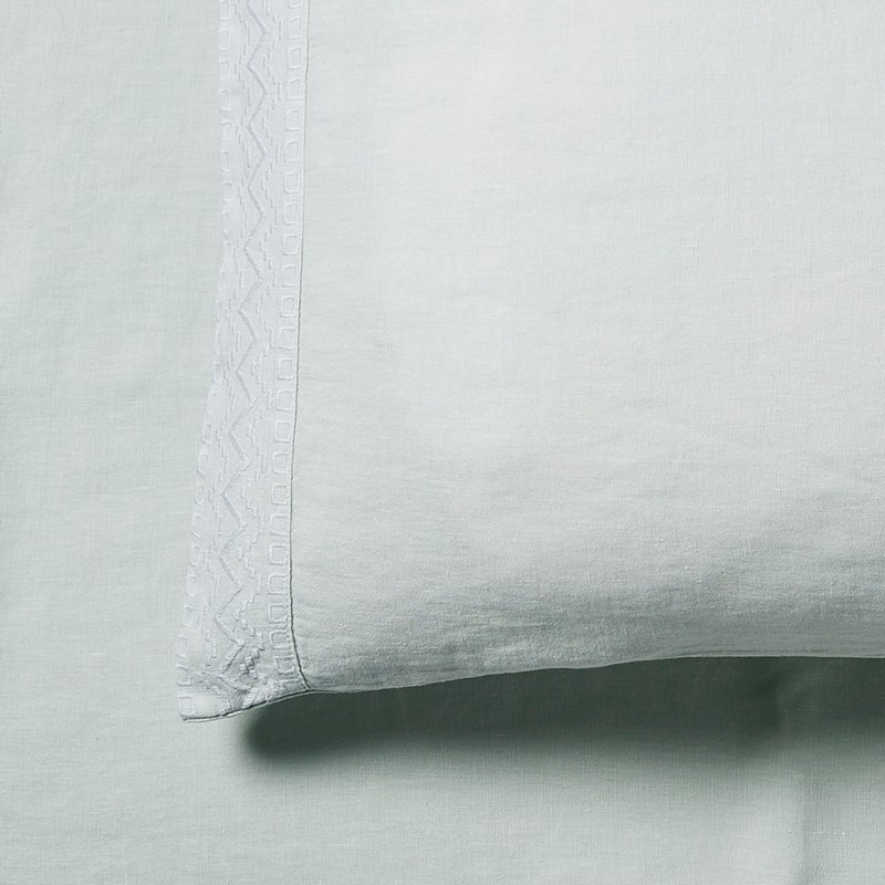Lindy Klim Munduk Relaxed Linen Sheet Set Linen