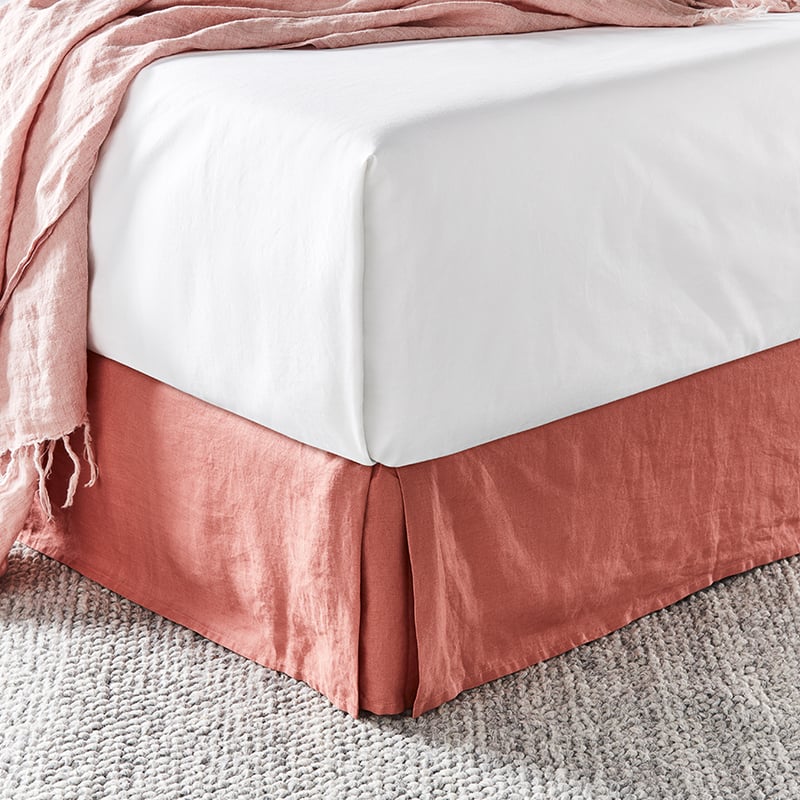 Vintage Washed Linen Rouge Valance