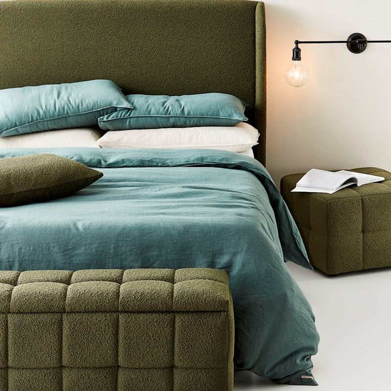 Norway Forest Boucle Bedhead  