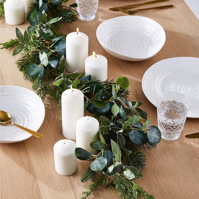 Blue Gum Berry Garland 