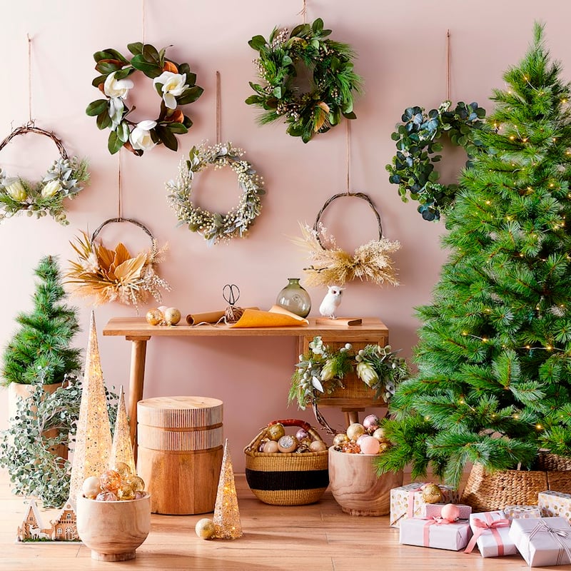 Magnolia Green Wreath