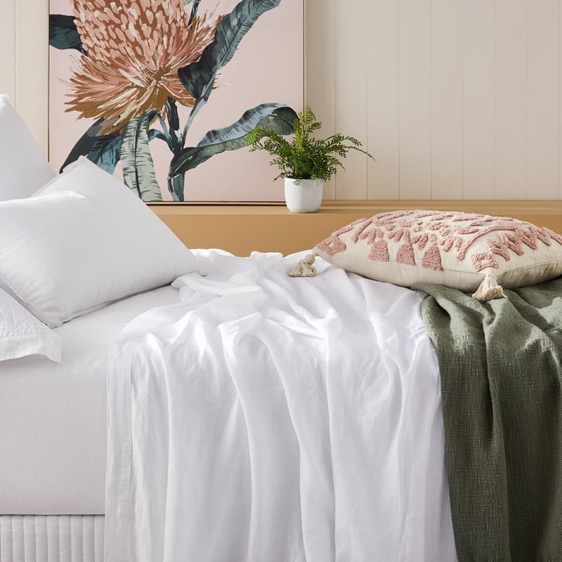 Red Earth Blush Tufted Cushion 