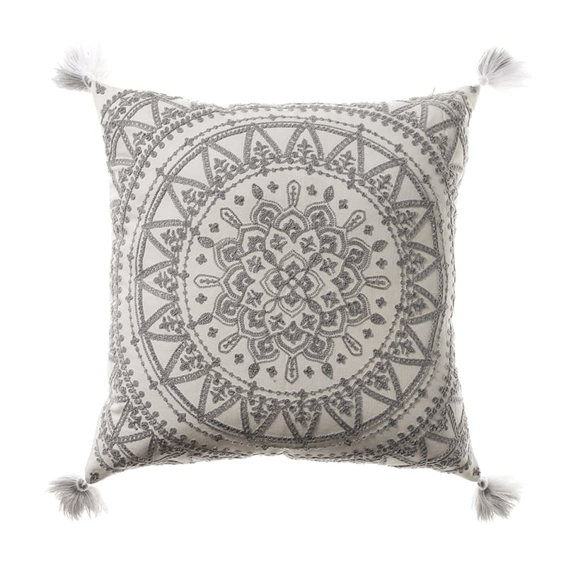 Mandala Cushion Cloud 