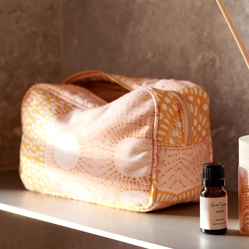 Brad Turner Collection H22xD26.5cm Jalngay Ngahriyan Lunch Bag