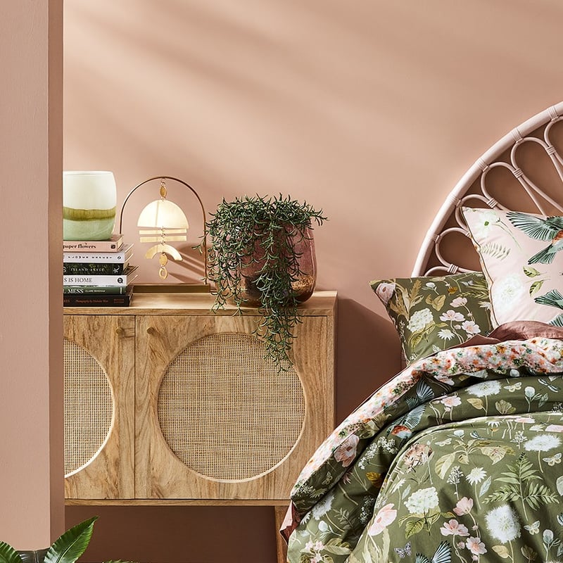 Geo Small Gold Decorative Stand