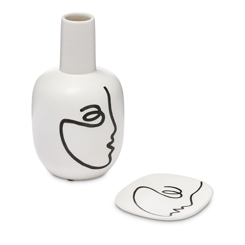 Sketch White & Black Vase  